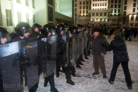 Настолько жесткого и бессмысленного избиения огромной массы народа в Минске еще не было