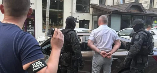 В рідні ексначальника судової охорони Львівщини знайшли майна на мільйони доларів
